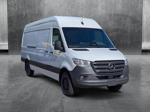2025 Mercedes-Benz Sprinter 2500 High Roof