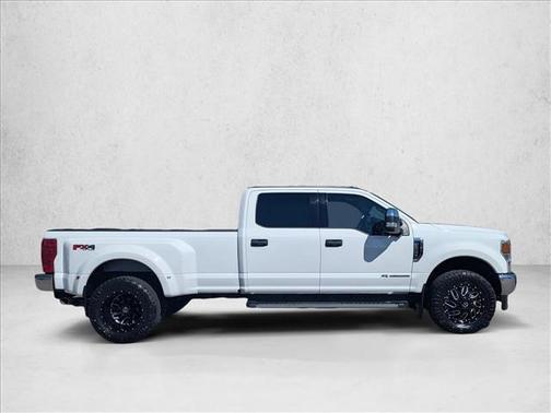 2022 Ford F-350 XLT