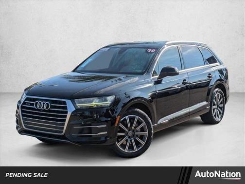 2019 Audi Q7 55 Premium Plus
