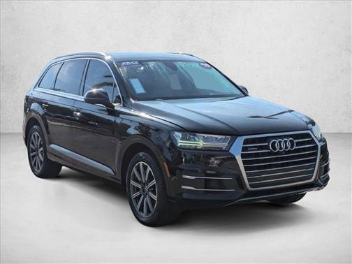 2019 Audi Q7 55 Premium Plus