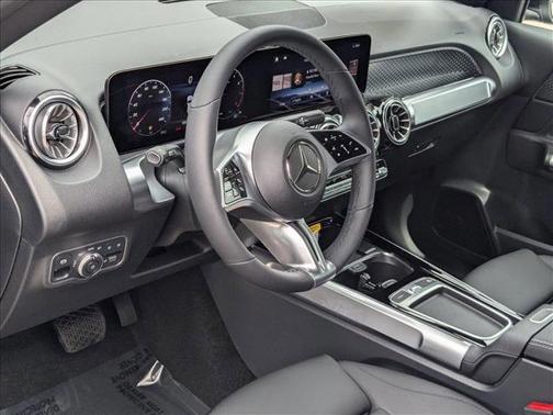 2025 Mercedes-Benz GLB 250 Base