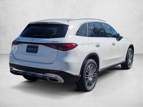 2026 Mercedes-Benz GLC 300 4MATIC