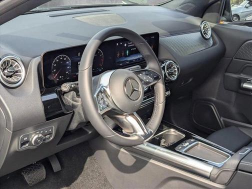 2025 Mercedes-Benz GLA 250 Base