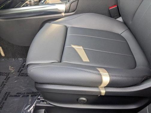 2025 Mercedes-Benz GLA 250 Base