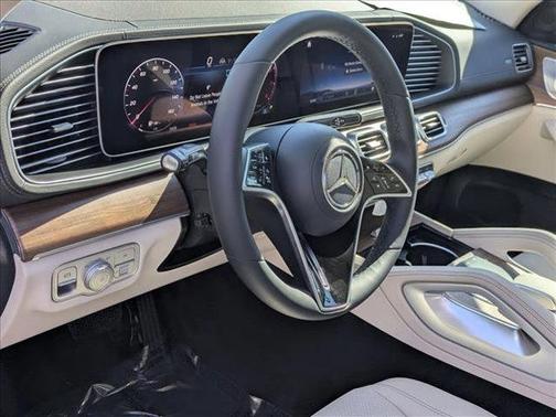 2026 Mercedes-Benz GLS 450 4MATIC