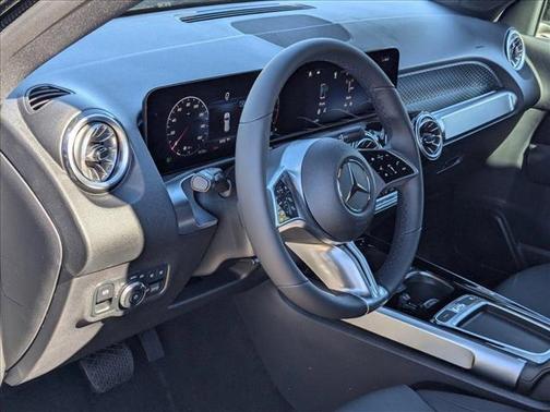 2025 Mercedes-Benz GLB 250 Base