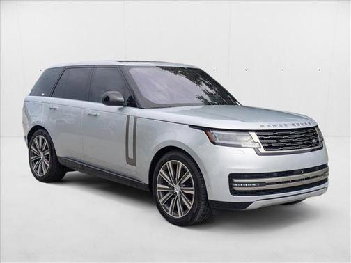 2023 Land Rover Range Rover P400 SE