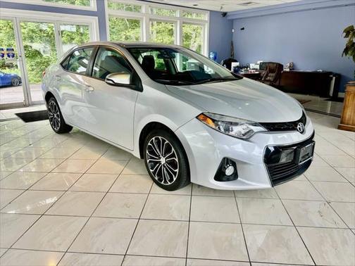 2014 Toyota Corolla S Plus