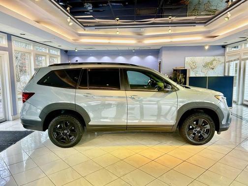 2022 Honda Pilot AWD TrailSport