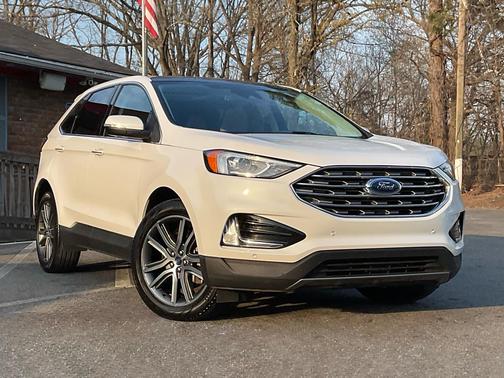 2021 Ford Edge Titanium
