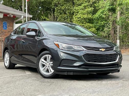 GREY 2018 Chevrolet Cruze LT