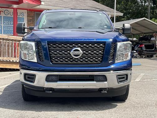 Deep Blue Pearl Metallic 2019 Nissan Titan XD SV