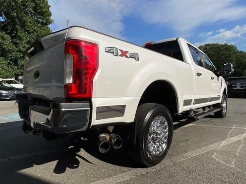 WHITE 2018 Ford F-350 Lariat