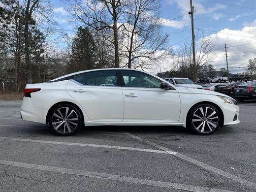 2019 Nissan Altima 2.5 SR
