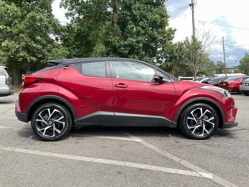 RED 2019 Toyota C-HR XLE