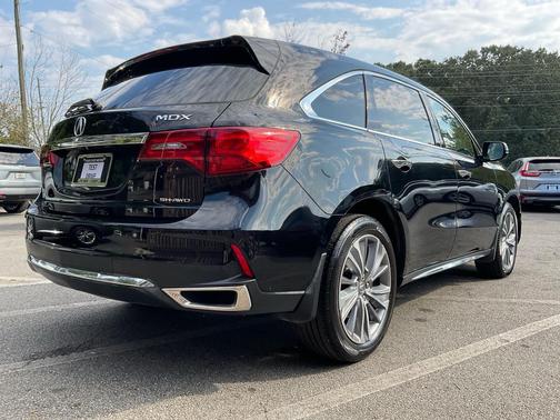 2017 Acura MDX 3.5L w/Technology Package