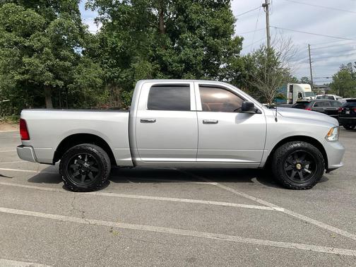 Bright Silver Metallic Clearcoat 2014 RAM 1500 Tradesman/Express