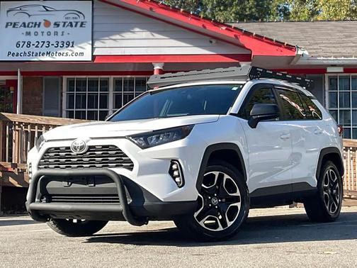 2020 Toyota RAV4 LE