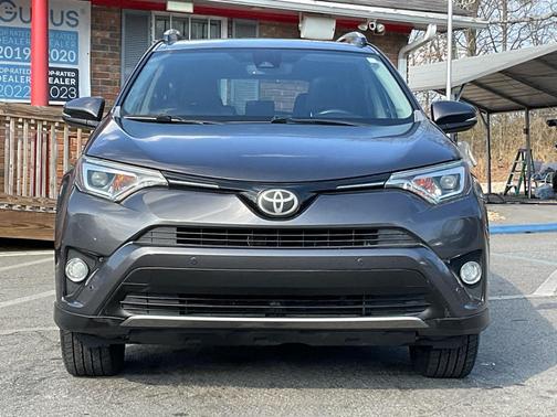 2017 Toyota RAV4 Limited