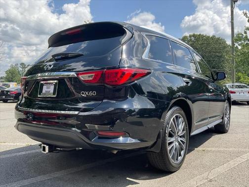 2016 INFINITI QX60 Base