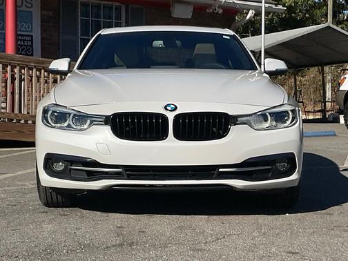 2018 BMW 330 