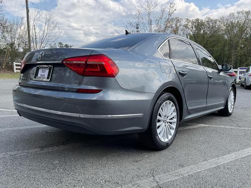 GREY 2016 Volkswagen Passat 1.8T SE w/Technology