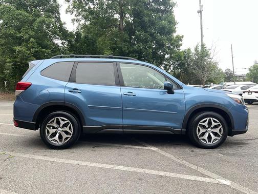 Horizon Blue Pearl 2021 Subaru Forester Premium