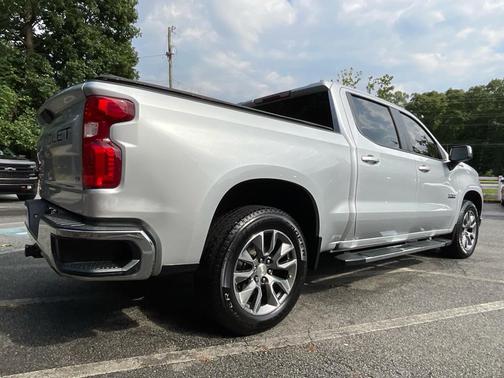 Silver Ice Metallic 2020 Chevrolet Silverado 1500 LT