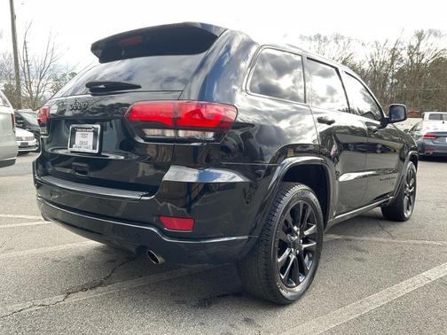 2018 Jeep Grand Cherokee Altitude