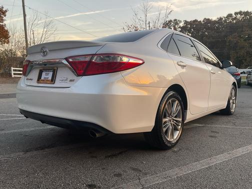 2015 Toyota Camry SE