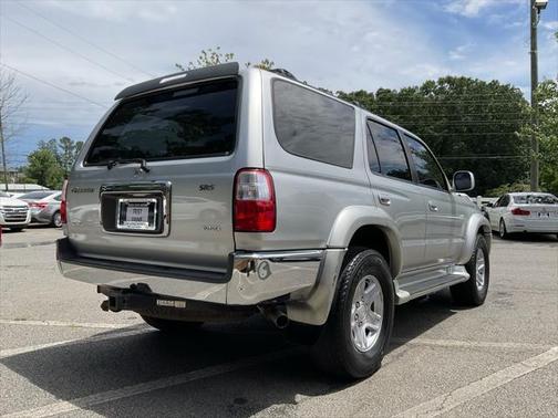 2002 Toyota 4Runner SR5