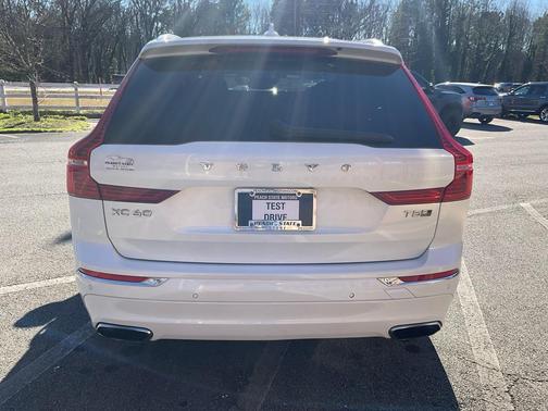 2019 Volvo XC60 T5 Inscription