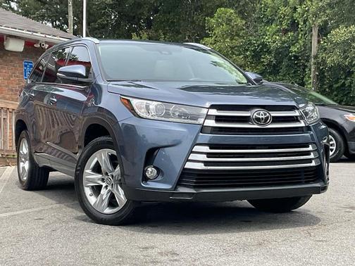 2017 Toyota Highlander Limited