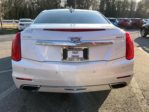 2016 Cadillac CTS 2.0L Turbo Luxury
