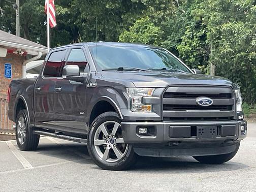 Magnetic Metallic 2015 Ford F-150 Lariat