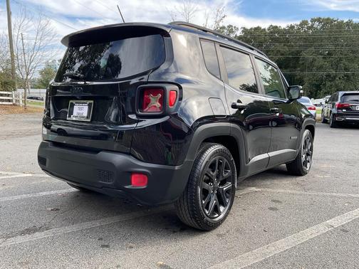 2017 Jeep Renegade Altitude