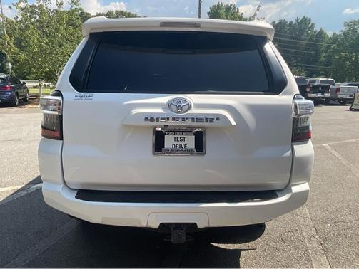 Super White 2014 Toyota 4Runner SR5