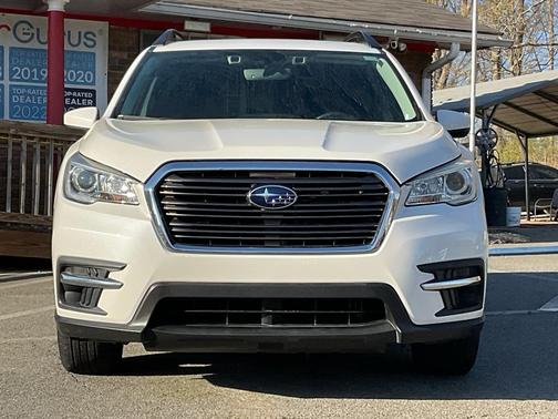 Crystal White Pearl 2020 Subaru Ascent Premium 7-Passenger
