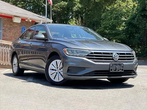 GREY 2019 Volkswagen Jetta 1.4T SE