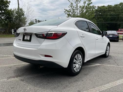 WHITE 2019 Toyota Yaris Sedan L
