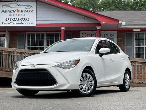 WHITE 2019 Toyota Yaris Sedan L