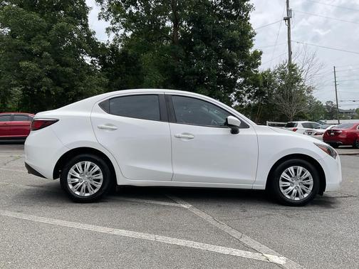 WHITE 2019 Toyota Yaris Sedan L