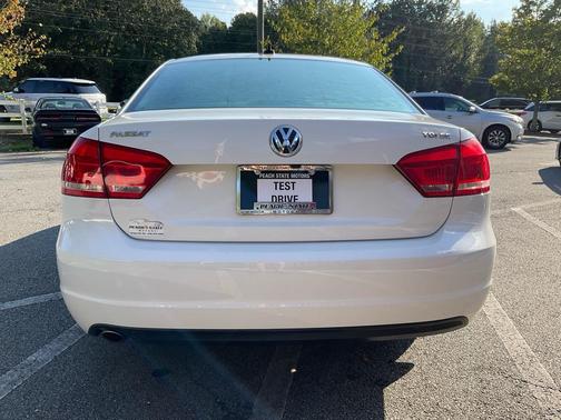 2015 Volkswagen Passat 2.0L TDI DSG SE w/Sunroof