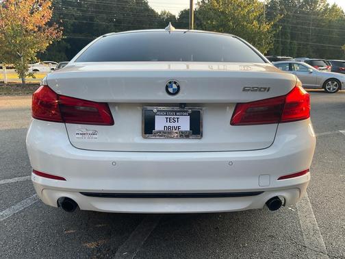 2019 BMW 530 