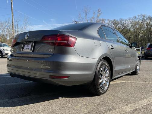 GREY 2016 Volkswagen Jetta 1.4T S w/Technology