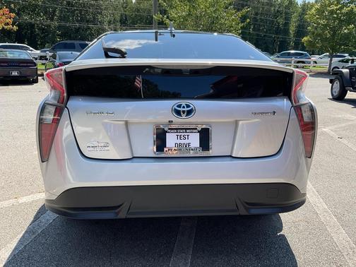 2017 Toyota Prius Four Touring