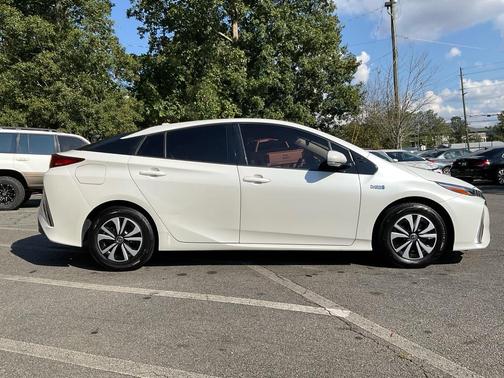 2018 Toyota Prius Prime Plus