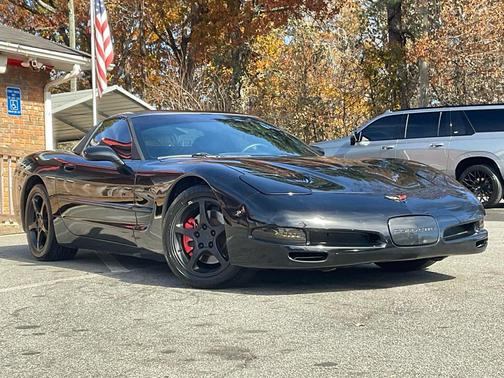 2001 Chevrolet Corvette Base