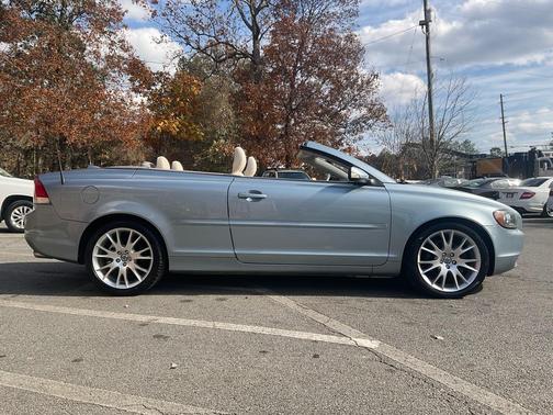 2006 Volvo C70 T5