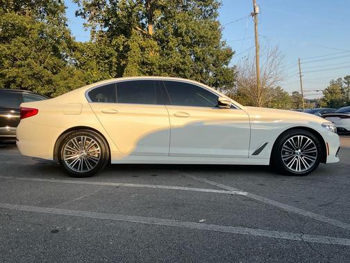 2019 BMW 530 I